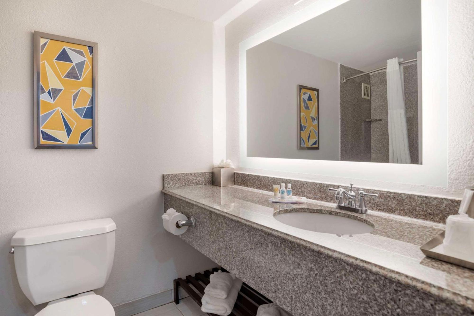 Comfort Inn & Suites New Orleans Airport North Kenner Dış mekan fotoğraf