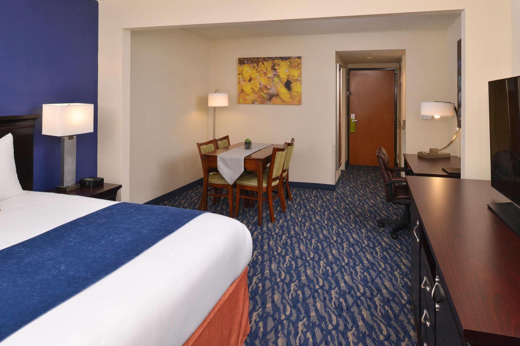 Comfort Inn & Suites New Orleans Airport North Kenner Dış mekan fotoğraf